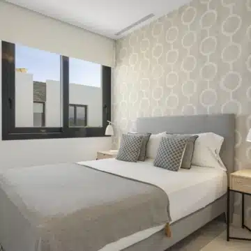 Modern villa with stunning sea and golf views in Cabopino, Marbella East Picture 15