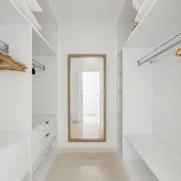 Modern villa with stunning sea and golf views in Cabopino, Marbella East Picture 17