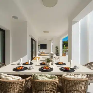 Frontline Golf villa with panoramic views over the Santa Maria Golf in Elviria, Nueva Andalucia Picture 0