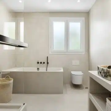 Refurbished 4-bedroom modern villa with sea views in La Alquería, Benahavís Picture 26