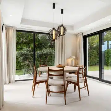 Refurbished 4-bedroom modern villa with sea views in La Alquería, Benahavís Picture 7