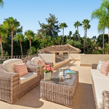 Andalusian-style villa with panoramic sea views in Las Lomas del Marbella Club, Marbella Picture 1