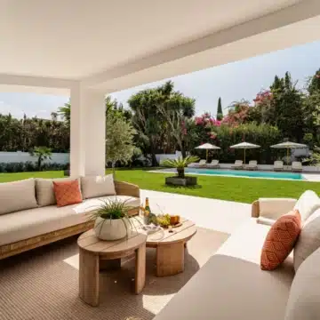 Refurbished 4-bedroom luxury villa with sea views in Rocio de Nagüeles, Marbella Golden Mile Picture 5