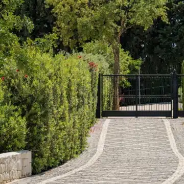 Exceptional villa nestled in one of Marbella’s most prestigious location of Cascada de Camoján Picture 19