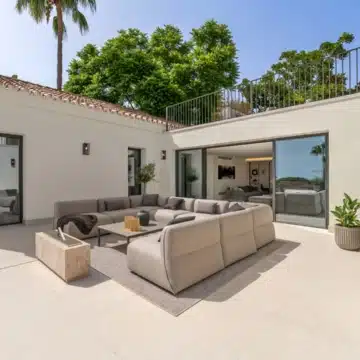 Renovated Andalusian-style villa in Rocío de Nagüeles, Marbella Golden Mile Picture 12