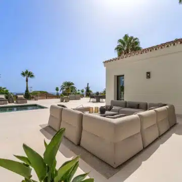 Renovated Andalusian-style villa in Rocío de Nagüeles, Marbella Golden Mile Picture 10