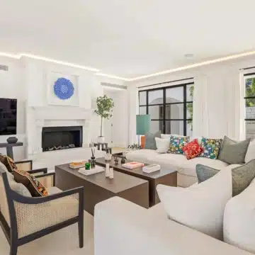 Exceptional villa nestled in one of Marbella’s most prestigious location of Cascada de Camoján Picture 0