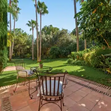 Andalusian-style villa with panoramic sea views in Las Lomas del Marbella Club, Marbella Picture 26