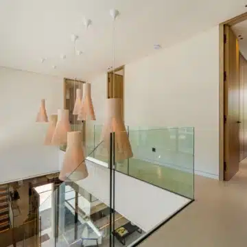 Magnificent 5-bedroom villa in the prestigious Lomas de Marbella Club, Marbella Golden Mile Picture 14