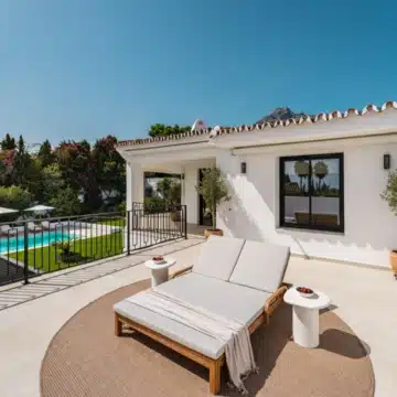 Refurbished 4-bedroom luxury villa with sea views in Rocio de Nagüeles, Marbella Golden Mile Picture 26
