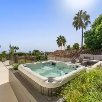 Renovated Andalusian-style villa in Rocío de Nagüeles, Marbella Golden Mile Picture 36