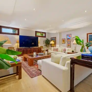 Andalusian-style villa with panoramic sea views in Las Lomas del Marbella Club, Marbella Picture 36