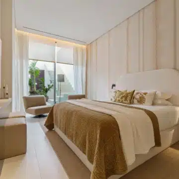 Magnificent 5-bedroom villa in the prestigious Lomas de Marbella Club, Marbella Golden Mile Picture 34