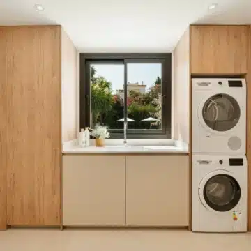 Refurbished 4-bedroom luxury villa with sea views in Rocio de Nagüeles, Marbella Golden Mile Picture 38