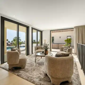 Renovated Andalusian-style villa in Rocío de Nagüeles, Marbella Golden Mile Picture 6