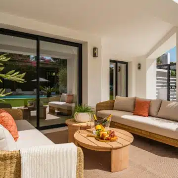 Refurbished 4-bedroom luxury villa with sea views in Rocio de Nagüeles, Marbella Golden Mile Picture 4