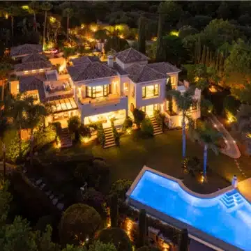 Andalusian-style villa with panoramic sea views in Las Lomas del Marbella Club, Marbella Picture 41