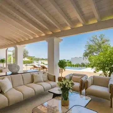 Exceptional villa nestled in one of Marbella’s most prestigious location of Cascada de Camoján Picture 41