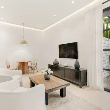 Exceptional villa nestled in one of Marbella’s most prestigious location of Cascada de Camoján Picture 42