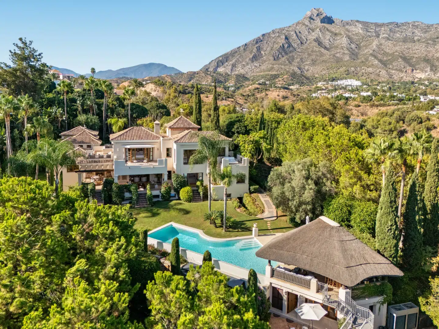 Villa Marbella Golden Mile Realista Real Estate Marbella 48 3