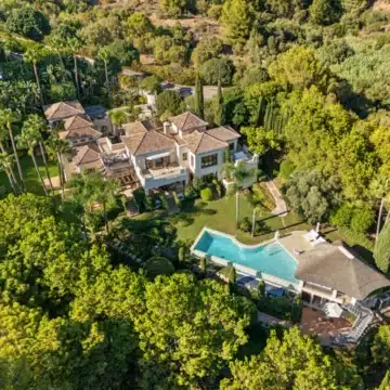 Andalusian-style villa with panoramic sea views in Las Lomas del Marbella Club, Marbella Picture 48