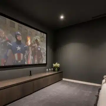 Exceptional villa nestled in one of Marbella’s most prestigious location of Cascada de Camoján Picture 12