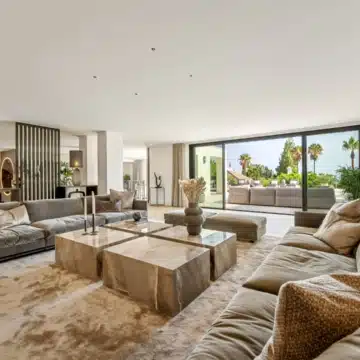 Renovated Andalusian-style villa in Rocío de Nagüeles, Marbella Golden Mile Picture 0