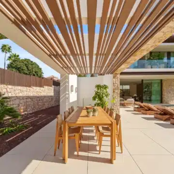 Magnificent 5-bedroom villa in the prestigious Lomas de Marbella Club, Marbella Golden Mile Picture 7