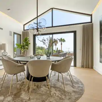 Renovated Andalusian-style villa in Rocío de Nagüeles, Marbella Golden Mile Picture 11