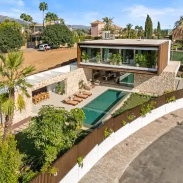 Magnificent 5-bedroom villa in the prestigious Lomas de Marbella Club, Marbella Golden Mile Picture 50