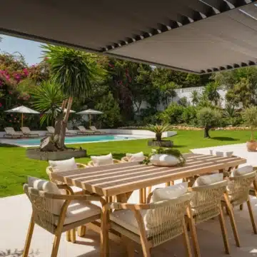 Refurbished 4-bedroom luxury villa with sea views in Rocio de Nagüeles, Marbella Golden Mile Picture 0