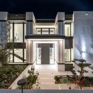 Marvellous 6-bedroom villa in the privileged gated community of Cascada de Camoján, Marbella Golden Mile Picture 21