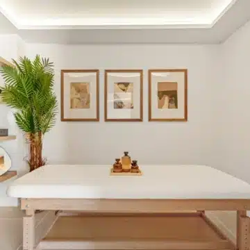 Extraordinary villa with panoramic sea views in the heart of Nueva Andalucía, Marbella Picture 41