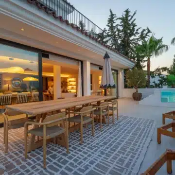 Extraordinary villa with panoramic sea views in the heart of Nueva Andalucía, Marbella Picture 60
