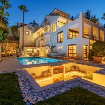 Extraordinary villa with panoramic sea views in the heart of Nueva Andalucía, Marbella Picture 65