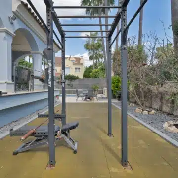 Refurbished 7-bedroom semi-detached villa with breathtaking sea views in Puerto Banus, Marbella Picture 50