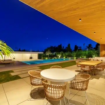 Contemporary 6-bedroom villa in the prestigious Guadalmina Alta, San Pedro de Alcantara Picture 59