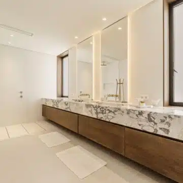 Contemporary 6-bedroom villa in the prestigious Guadalmina Alta, San Pedro de Alcantara Picture 45