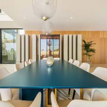 Contemporary 6-bedroom villa in the prestigious Guadalmina Alta, San Pedro de Alcantara Picture 47