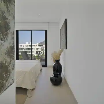 Fully furnished 2-bedroom apartment in the exclusive Higuerón West, Fuengirola Picture 21