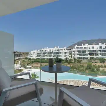 Fully furnished 2-bedroom apartment in the exclusive Higuerón West, Fuengirola Picture 13