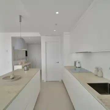 Fully furnished 2-bedroom apartment in the exclusive Higuerón West, Fuengirola Picture 42