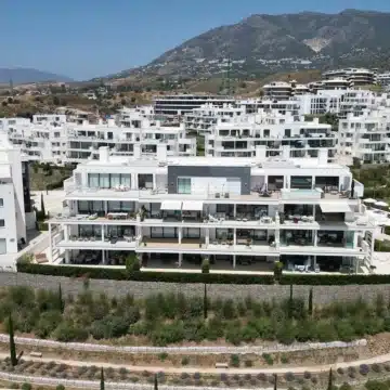 Fully furnished 2-bedroom apartment in the exclusive Higuerón West, Fuengirola Picture 51