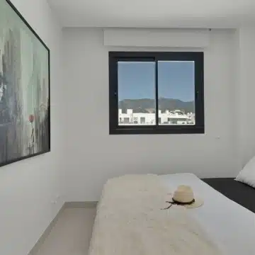 Fully furnished 2-bedroom apartment in the exclusive Higuerón West, Fuengirola Picture 19