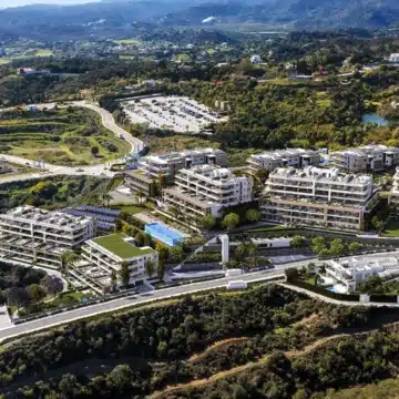 Marine Hills II – Penthouse with panoramic sea and mountain views in Selwo, Estepona Picture 11