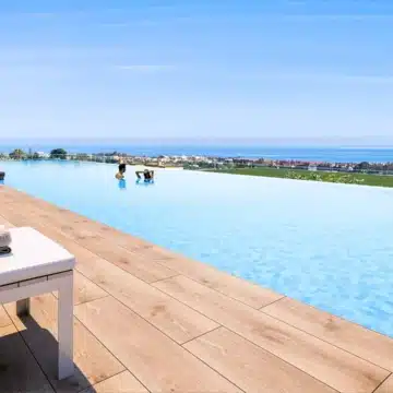 Marine Hills II – Penthouse with panoramic sea and mountain views in Selwo, Estepona Picture 9