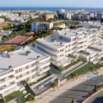 New Build Resale! 3 bedroom corner apartment on the higher elevation of Scala in the City Centre of Estepona Picture 3