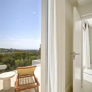 Exceptional frontline golf townhouse with panoramic views in La Quinta, Benahavís Picture 29