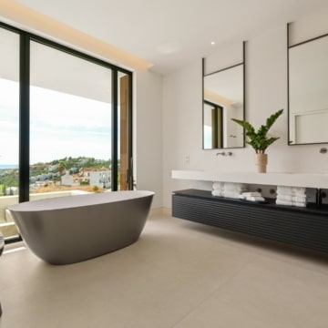 Modern six-bedroom villa situated in the gated community of Lomas de La Quinta, Benahavis Picture 27