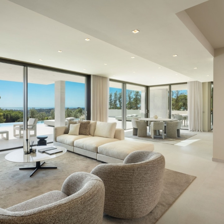 New built 5-bedroom villa within the prestigious gated community of Los Flamingos, Benahavis Picture